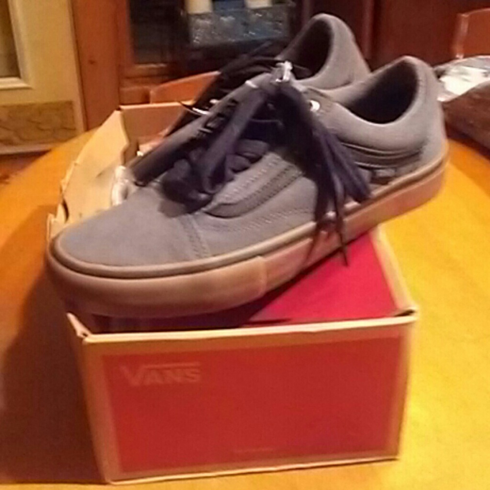 Vans skate shoes - Picture 3 of 3